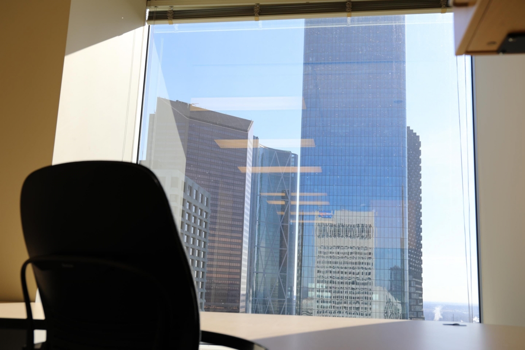 High floor offices with downtown view